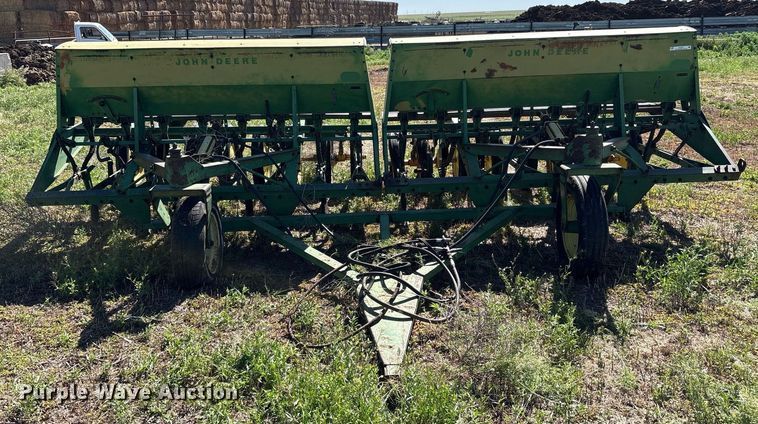 image for item DY2513 (2) John Deere grain drills