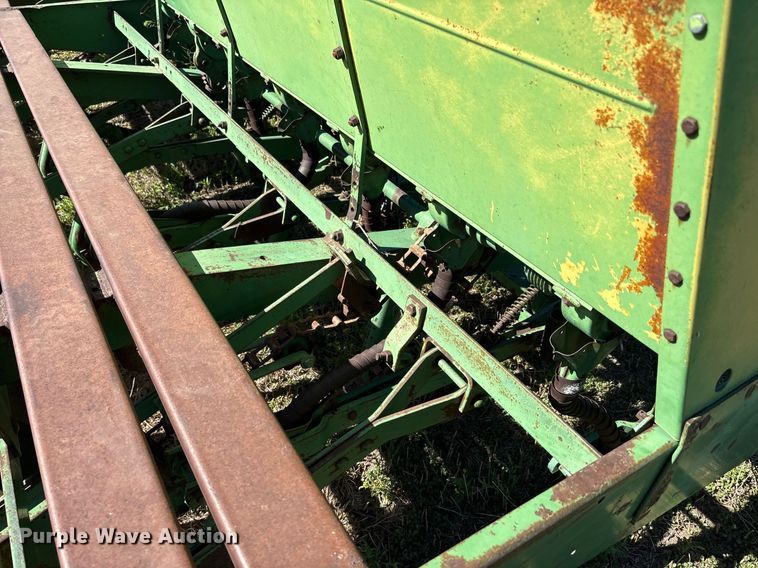 image for item DY2513 (2) John Deere grain drills