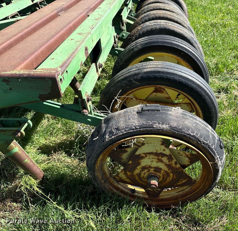 image for item DY2513 (2) John Deere grain drills