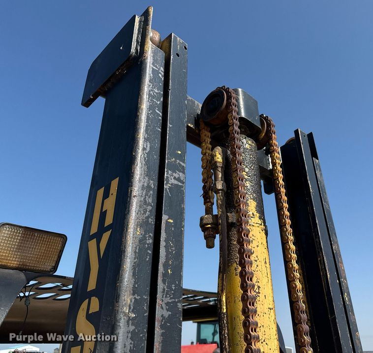 image for item DZ8484 2001 Hyster H80C forklift