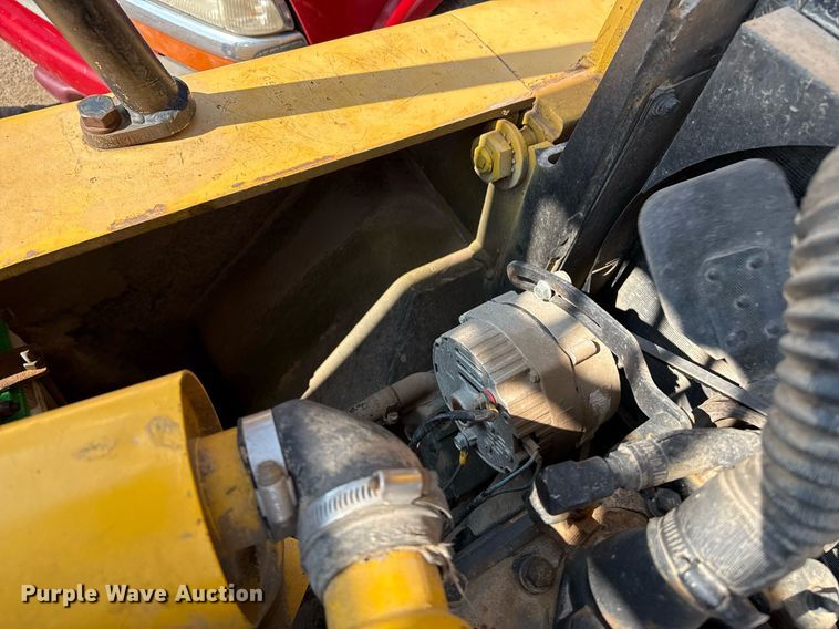 image for item DZ8484 2001 Hyster H80C forklift