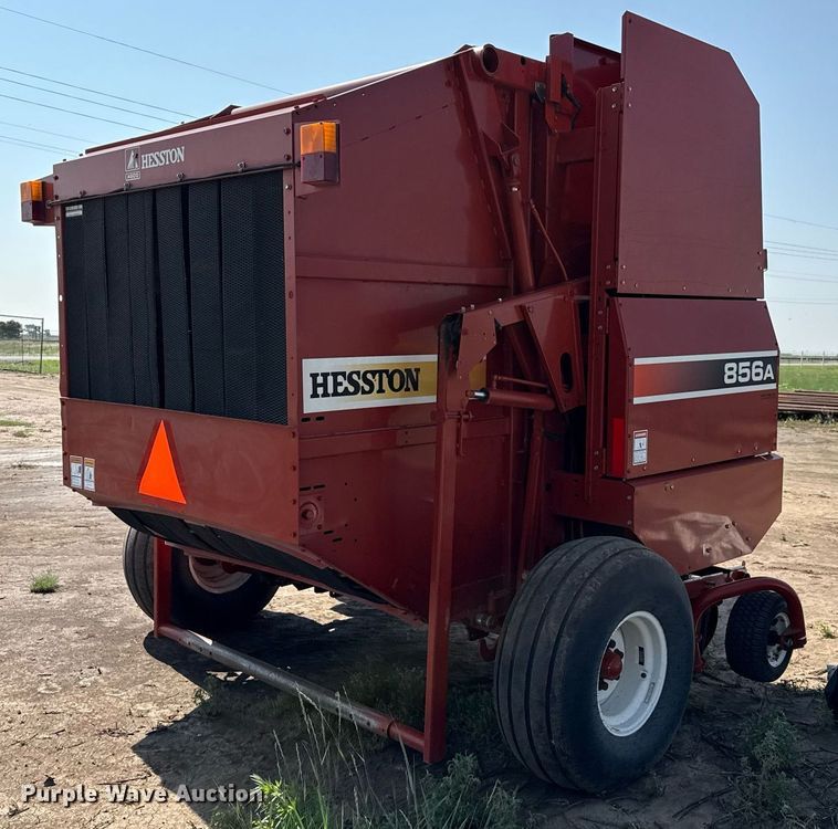 image for item DZ8485 2002 Hesston 856A round baler