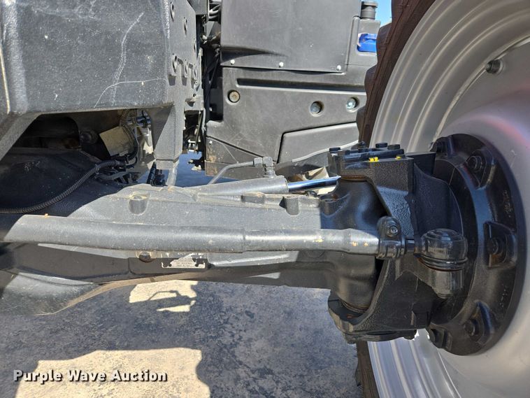 image for item EC1036 2023 Case IH Puma 185 MFWD tractor