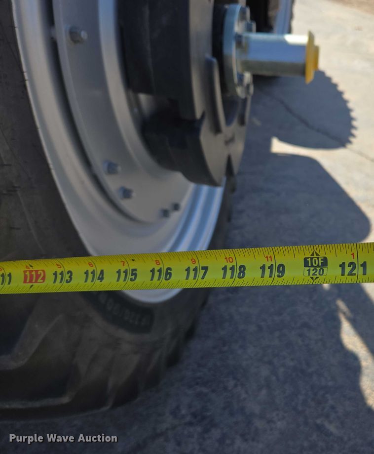 image for item EC1036 2023 Case IH Puma 185 MFWD tractor