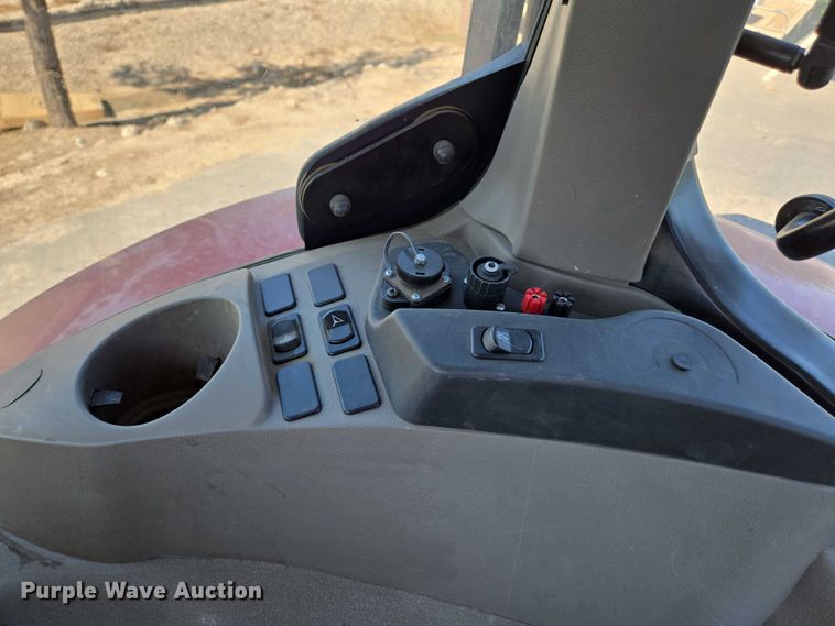 image for item EC1036 2023 Case IH Puma 185 MFWD tractor