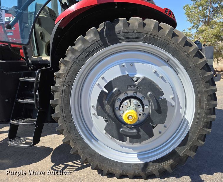 image for item EC1036 2023 Case IH Puma 185 MFWD tractor