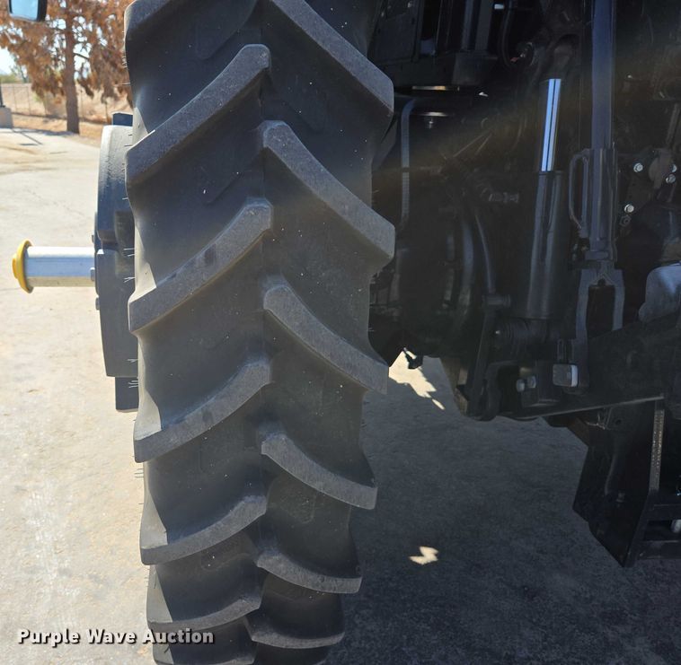 image for item EC1036 2023 Case IH Puma 185 MFWD tractor