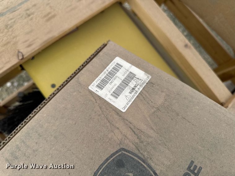 image for item EC7977 John Deere broom