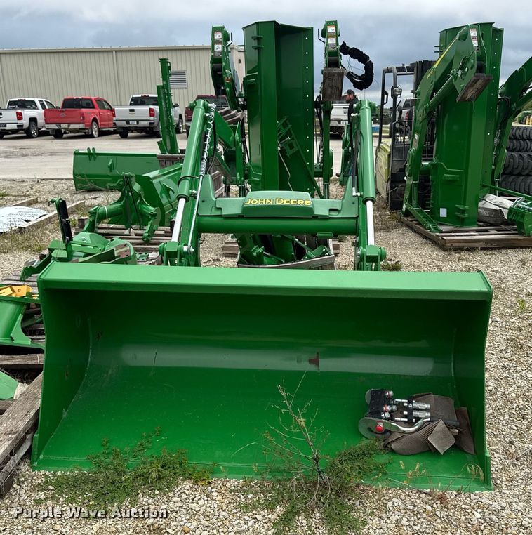 image for item EC7978 2017 John Deere H240 loader