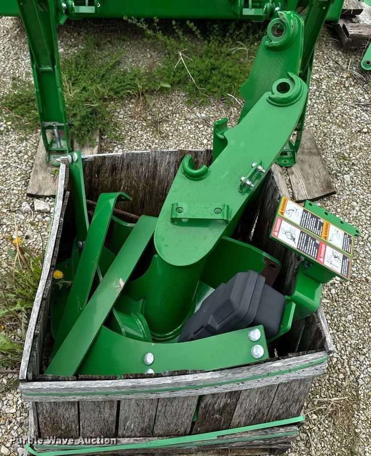 image for item EC7978 2017 John Deere H240 loader