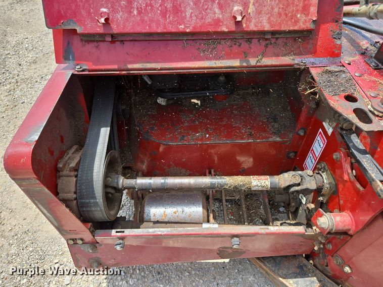 image for item ED2023 2009 MacDon M200 swather / windrower