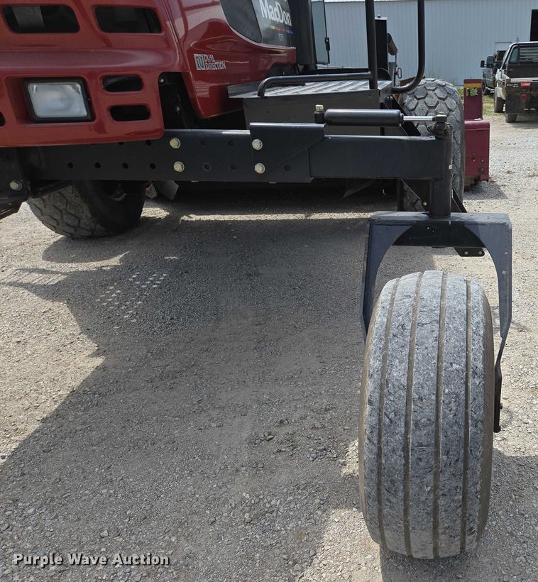 image for item ED2023 2009 MacDon M200 swather / windrower