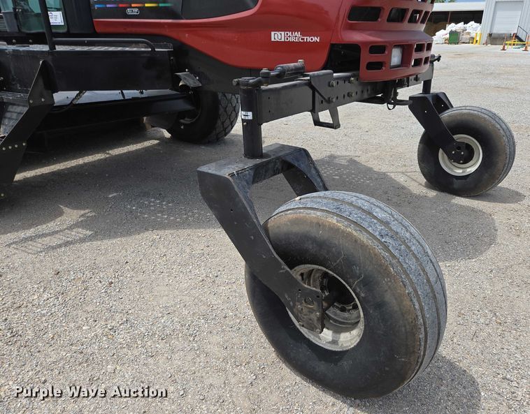 image for item ED2023 2009 MacDon M200 swather / windrower