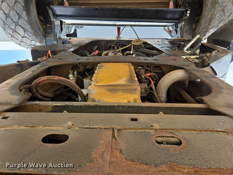 image for item ED2023 2009 MacDon M200 swather / windrower