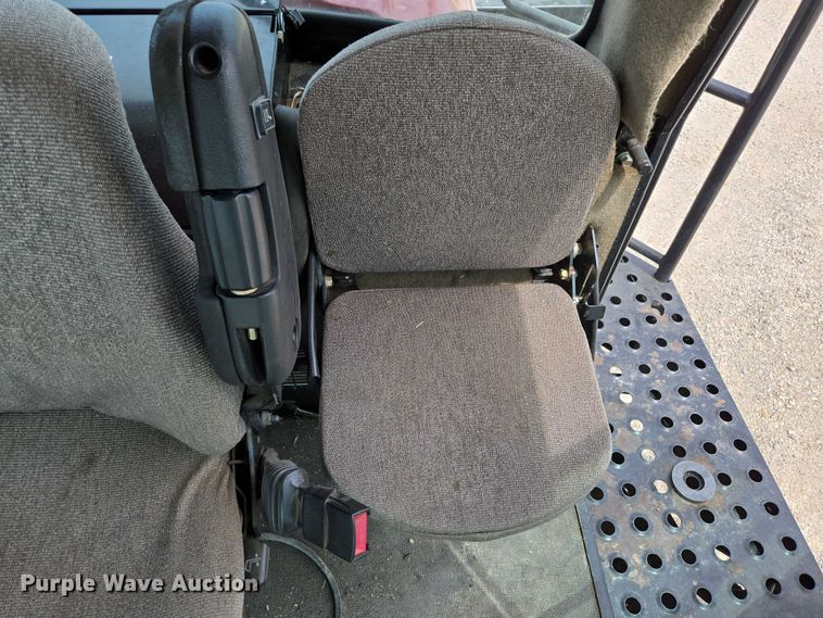 image for item ED2023 2009 MacDon M200 swather / windrower