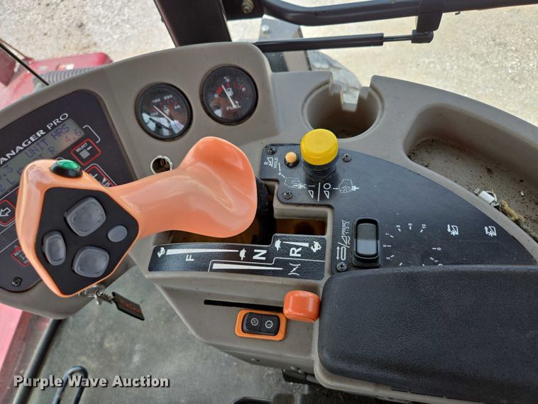 image for item ED2023 2009 MacDon M200 swather / windrower