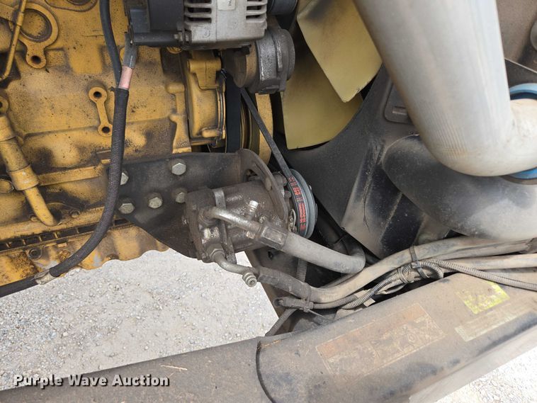 image for item ED2023 2009 MacDon M200 swather / windrower