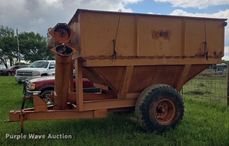 image for item EF3515 Wetmore grain cart