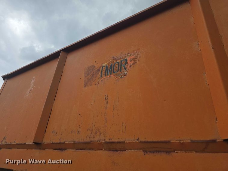 image for item EF3515 Wetmore grain cart