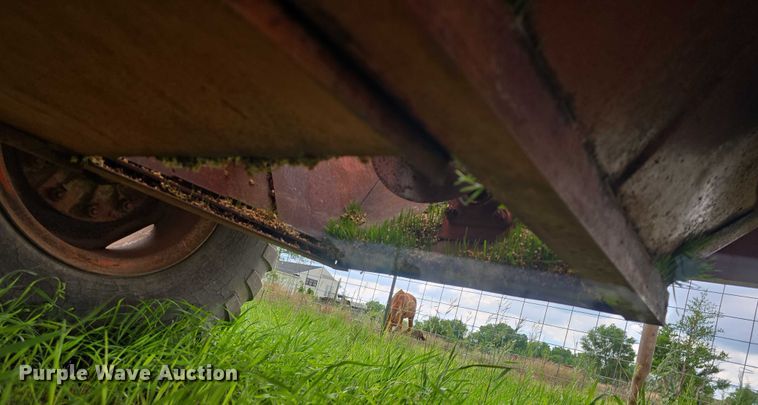 image for item EF3515 Wetmore grain cart