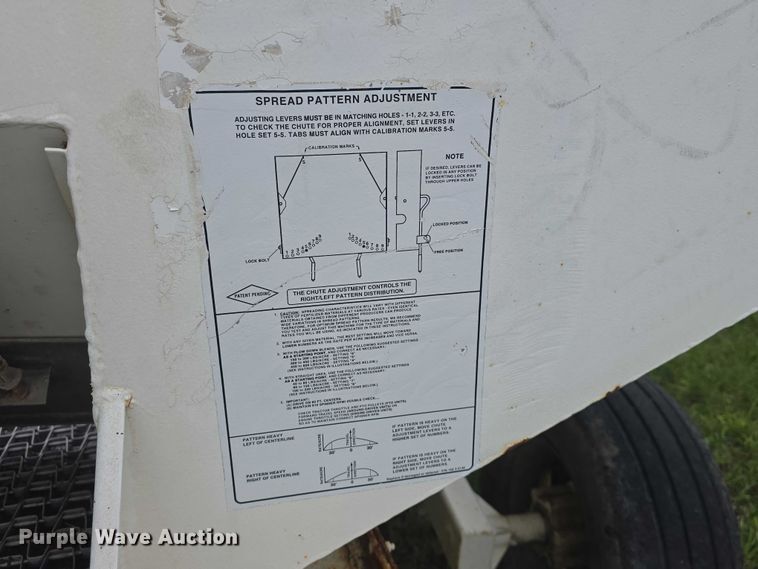 image for item EF3516 Dempster fertilizer tender