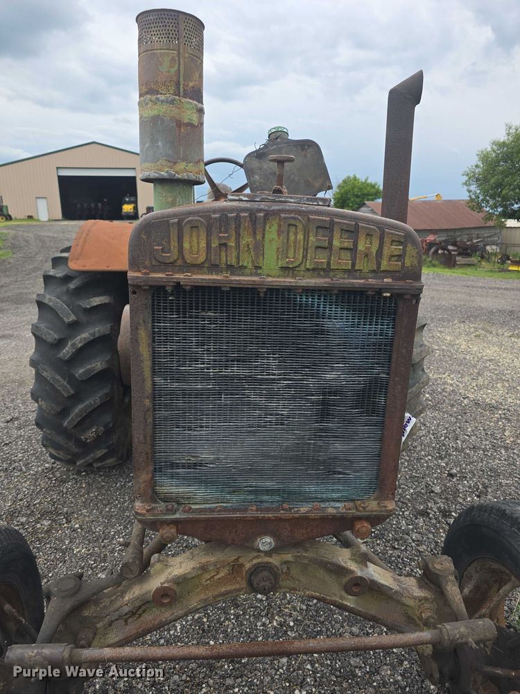 image for item EF3528 1929 John Deere GP tractor