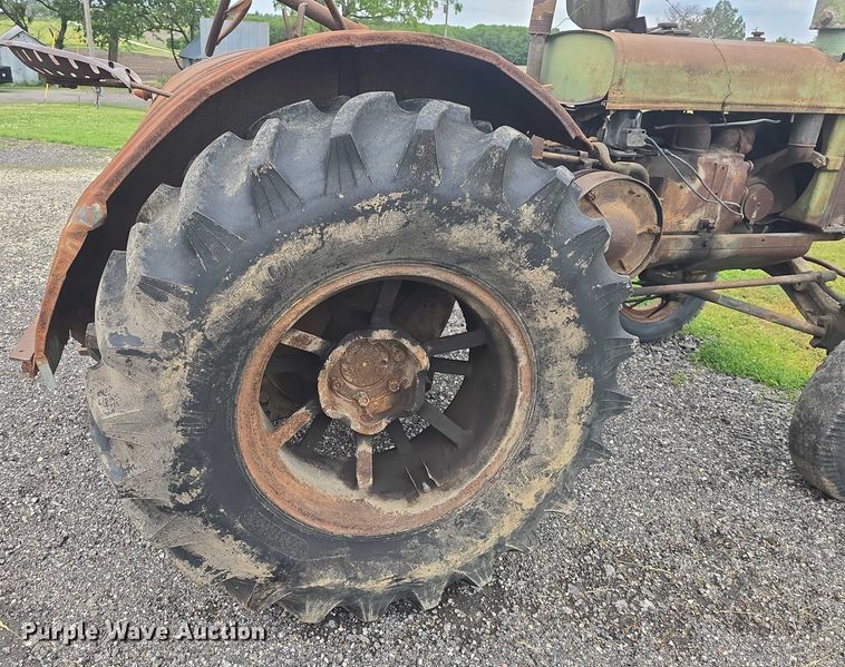 image for item EF3528 1929 John Deere GP tractor