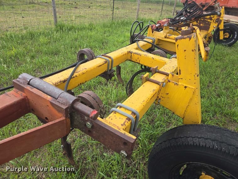 image for item EF3531 Cisco field cultivator