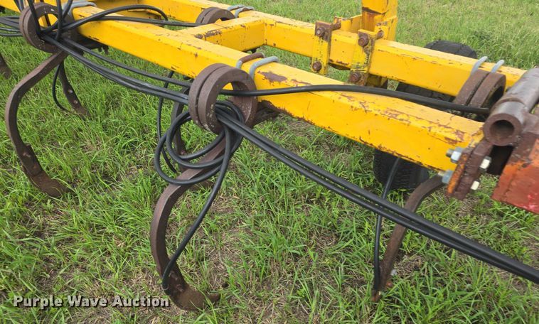 image for item EF3531 Cisco field cultivator
