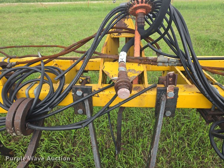 image for item EF3531 Cisco field cultivator