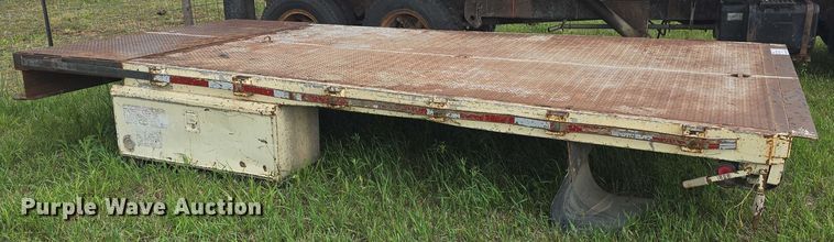 image for item EF3532 Reading flatbed