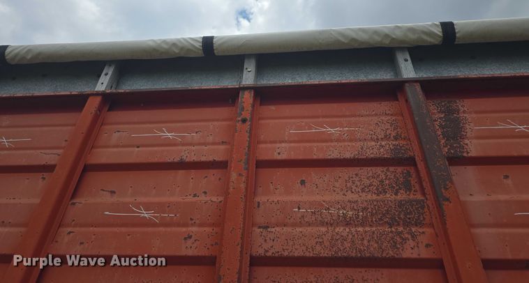 image for item EF3533 1973 Ford F700 grain truck