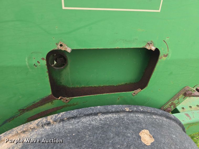 image for item EF3543 Great Plains Solid Stand 13 grain drill