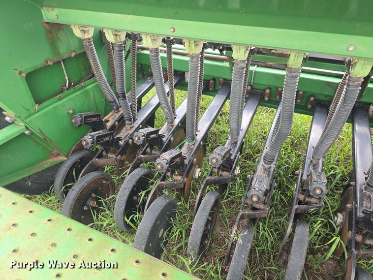 image for item EF3543 Great Plains Solid Stand 13 grain drill