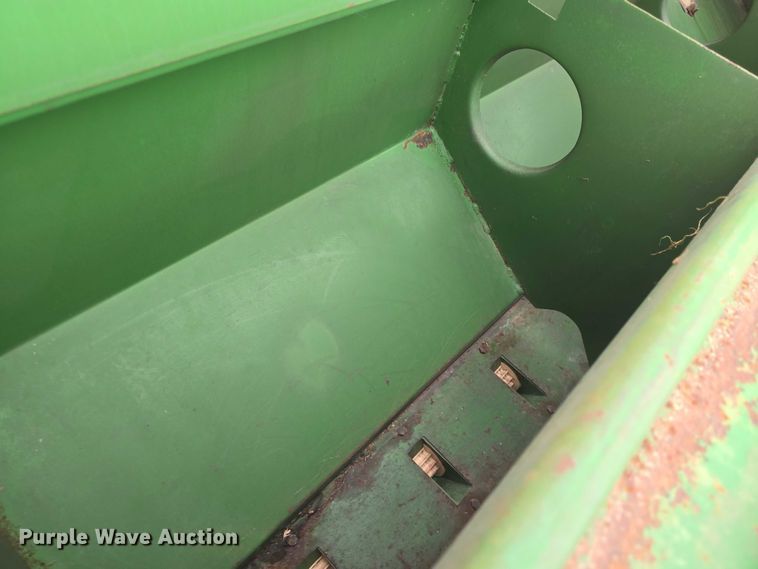 image for item EF3543 Great Plains Solid Stand 13 grain drill