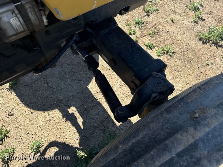 image for item EG6463 2007 Challenger MT345B tractor