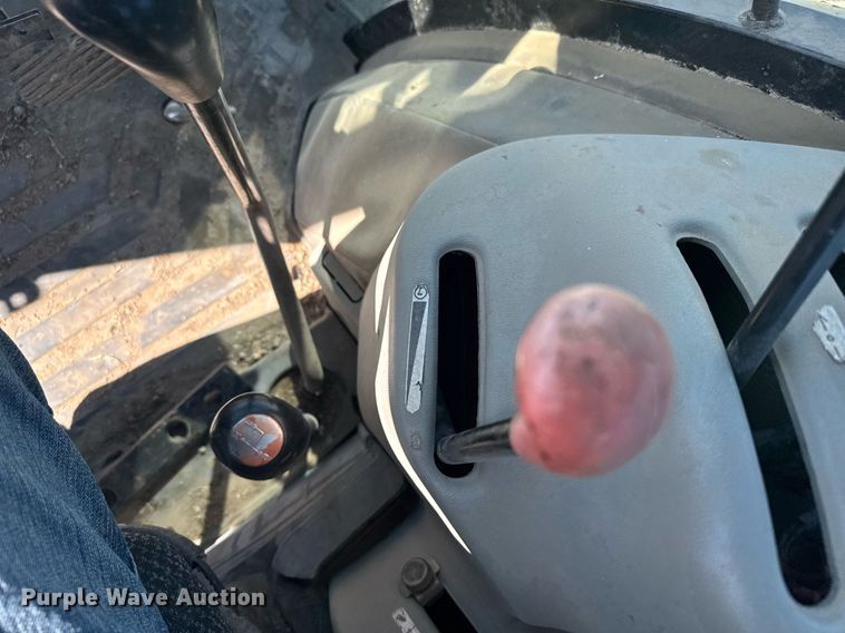 image for item EG6463 2007 Challenger MT345B tractor