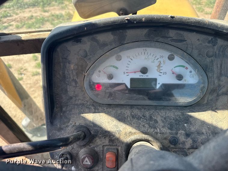 image for item EG6463 2007 Challenger MT345B tractor