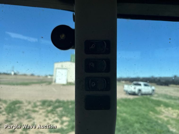 image for item EG6463 2007 Challenger MT345B tractor