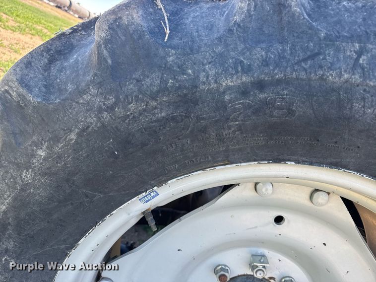 image for item EG6463 2007 Challenger MT345B tractor