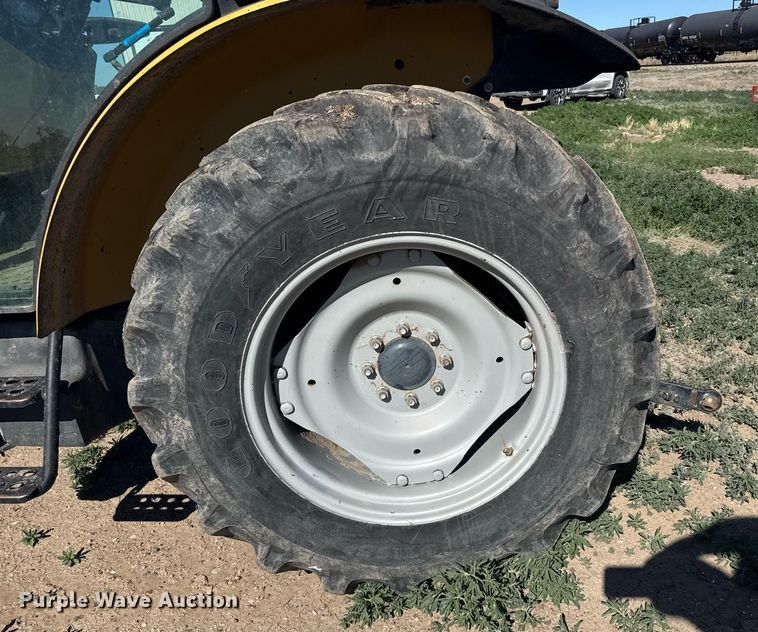 image for item EG6463 2007 Challenger MT345B tractor