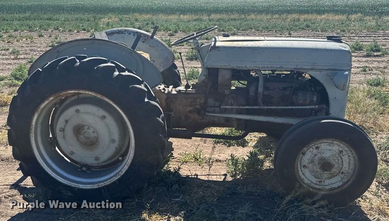 image for item EG6466 Ford 8N tractor