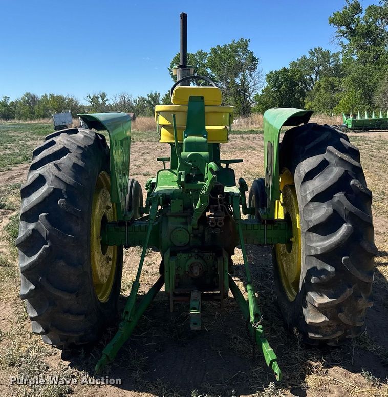 image for item EG6467 1961 John Deere 4010 tractor