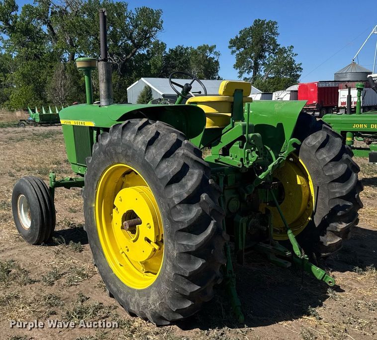 image for item EG6467 1961 John Deere 4010 tractor