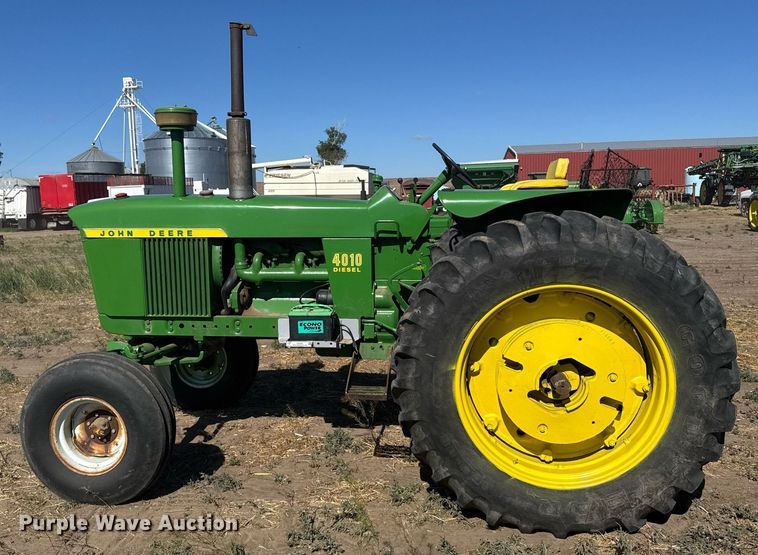 image for item EG6467 1961 John Deere 4010 tractor