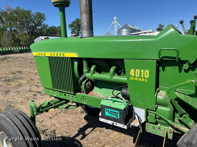 image for item EG6467 1961 John Deere 4010 tractor