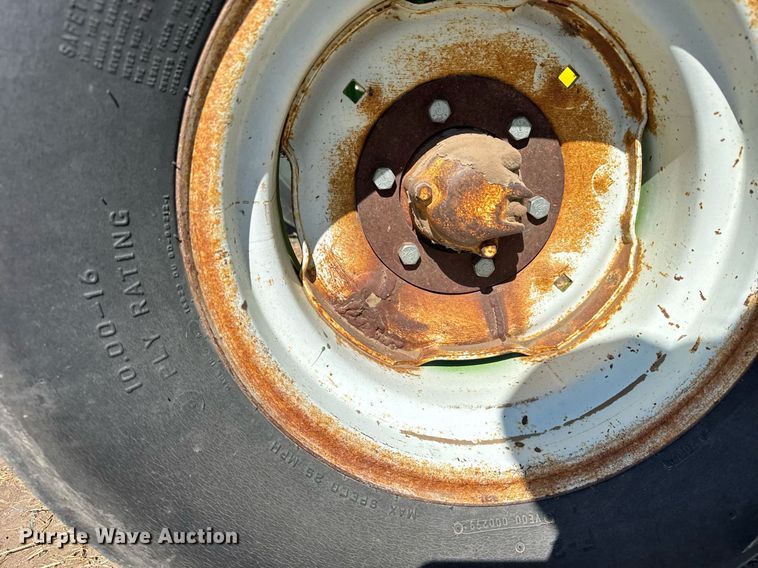 image for item EG6467 1961 John Deere 4010 tractor