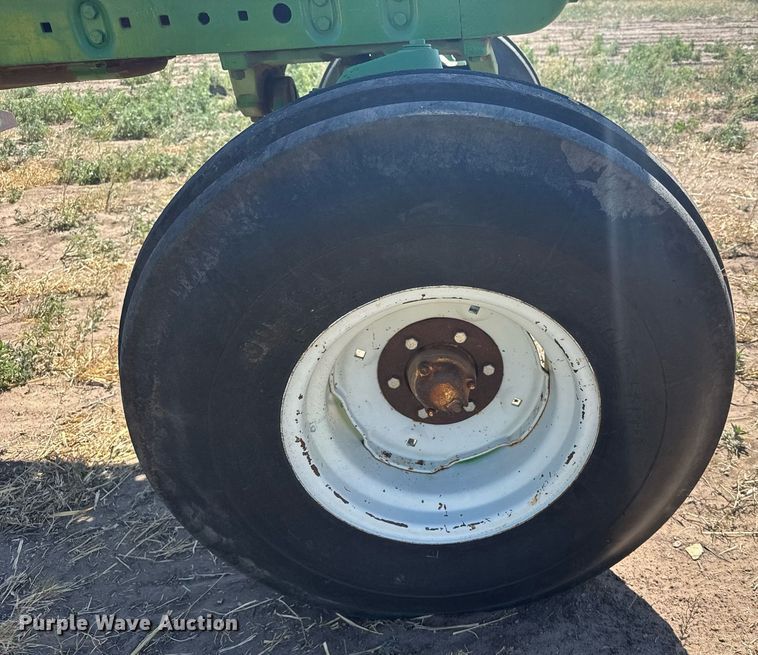 image for item EG6467 1961 John Deere 4010 tractor