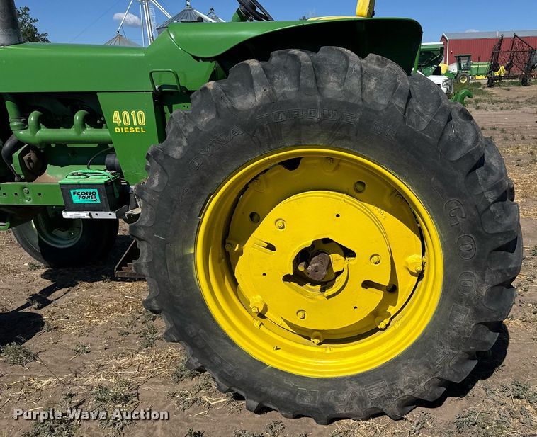 image for item EG6467 1961 John Deere 4010 tractor
