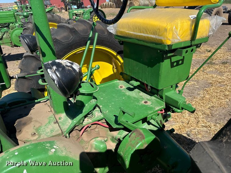 image for item EG6469 1949 John Deere A tractor